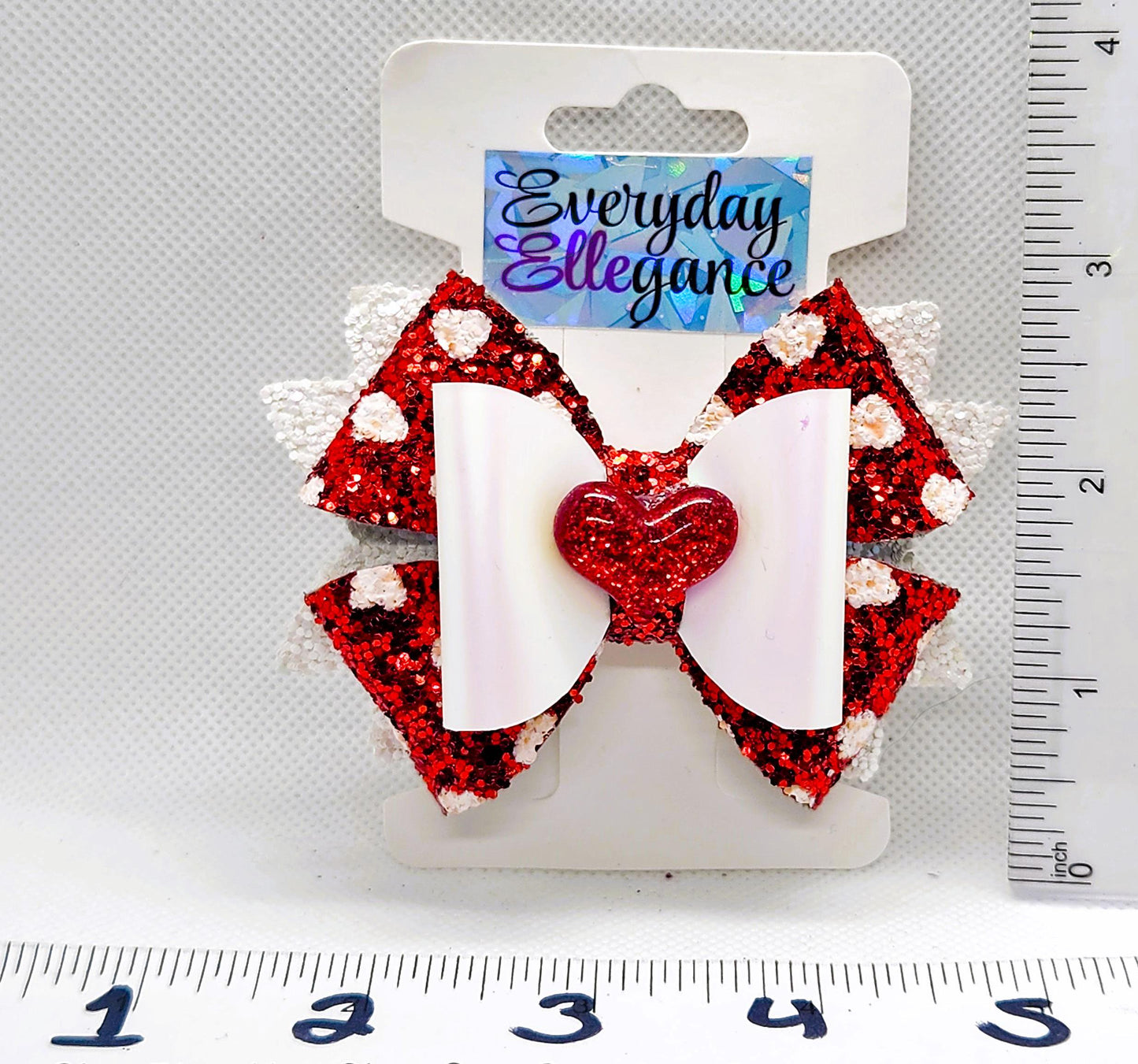 Pearl Pinwheel Glitter Heart Bow with a Glitter Heart Accent - Red and White     *15001 24089